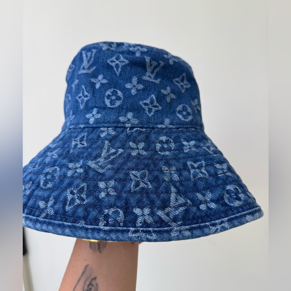 NWT LOUIS VUITTON DENIM BUCKET HAT - Picture 3 of 11